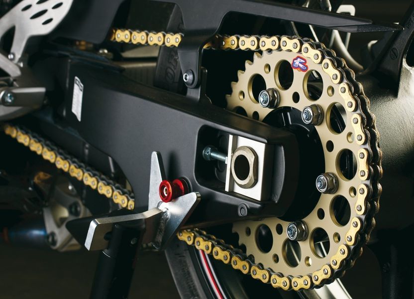 Ланцюг Renthal R4 Chain - 525 [Gold], 525-126L / Seal Ring C389 фото
