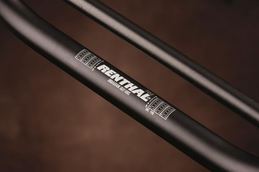 Кермо Renthal 7/8 Handlebar [Black], CR HIGH / Ricky Johnson 722-01-BK-01-185 фото
