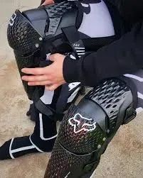 Наколінники FOX TITAN PRO Knee Guard - D3O&reg; [Black], S/M 25190-001-S/M фото
