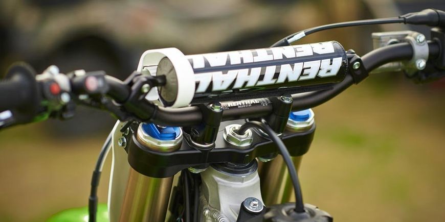 Кермо Renthal 7/8 Handlebar [Black], ROAD STREETFIGHTER 789-02-BK-03-219 фото