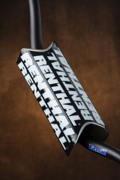 Защитная подушка Renthal Team Issue Fatbar&reg; Pad [Black], No Size P275 фото