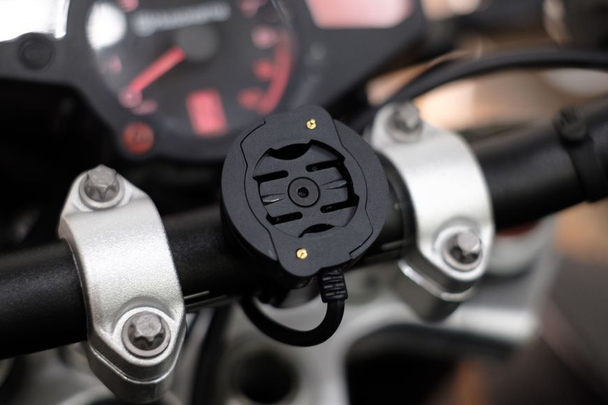 Кріплення з зарядкою BEELINE Moto II Powered Insert MNT3.0_PWR фото