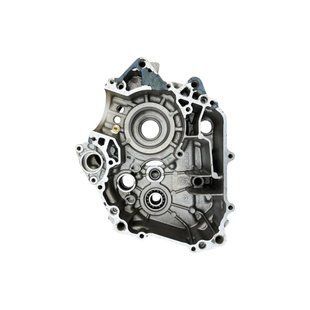 Часть картера левая Bajaj Boxer 125 PF541109 фото